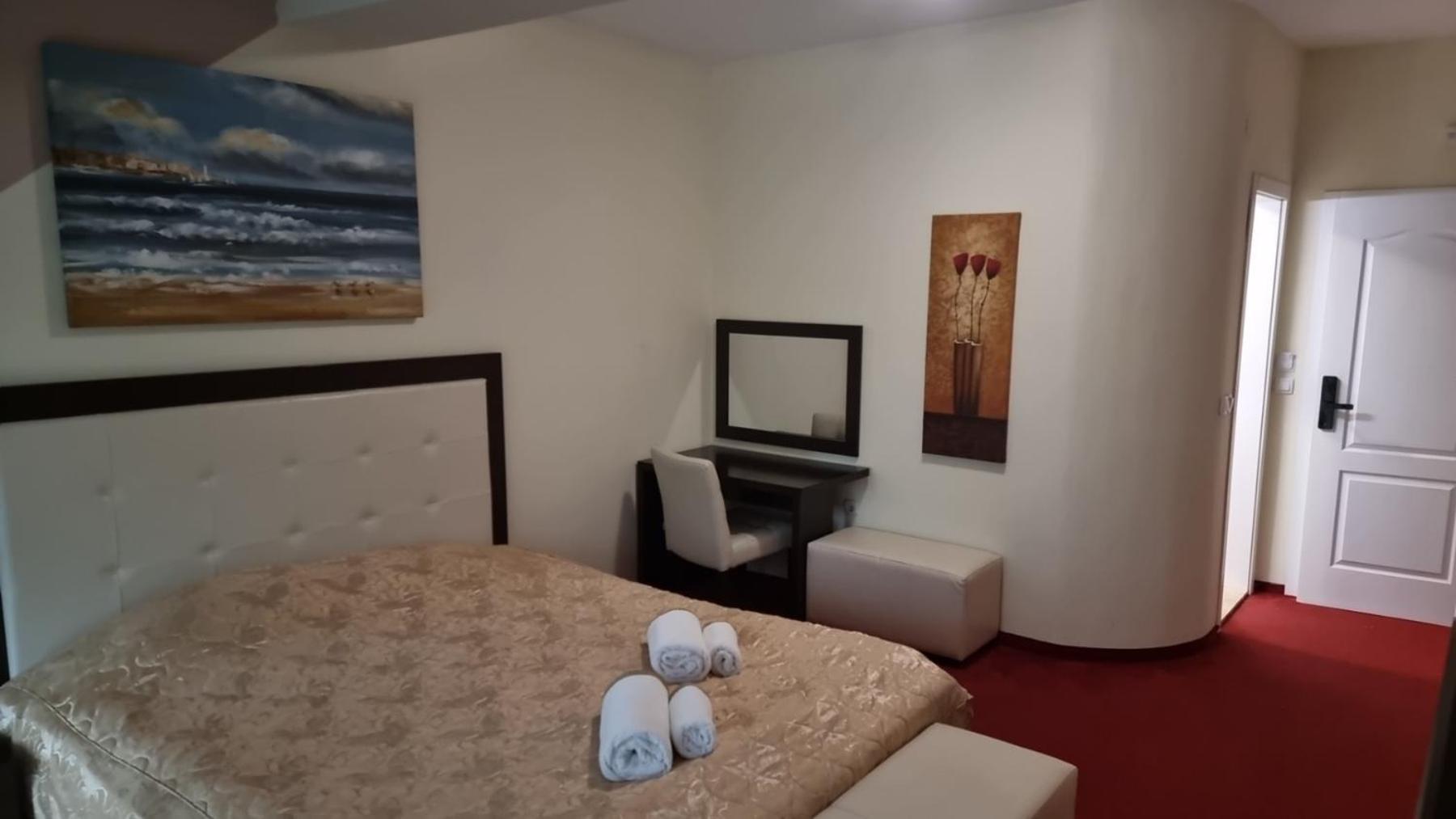 Hotel Bluebell Ohrid Exterior foto